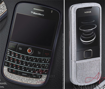 Black Beauty (BlackBerry Bold) и Snow White (Nokia 8800)