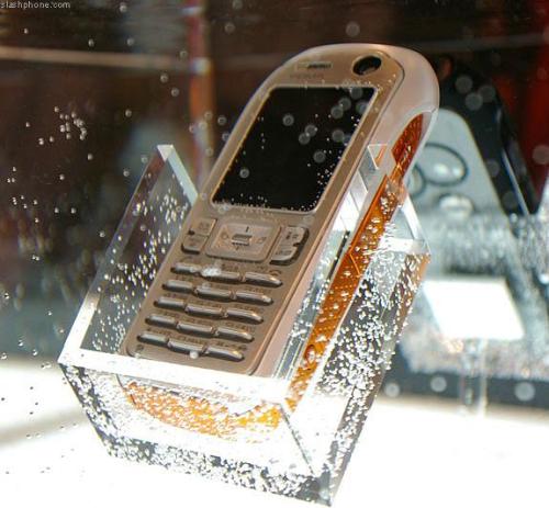 SO902iWP Plus – ну очень водонепроницаемый телефон!