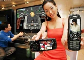 Samsung SPH-B3200 – DMB-телефон для геймеров