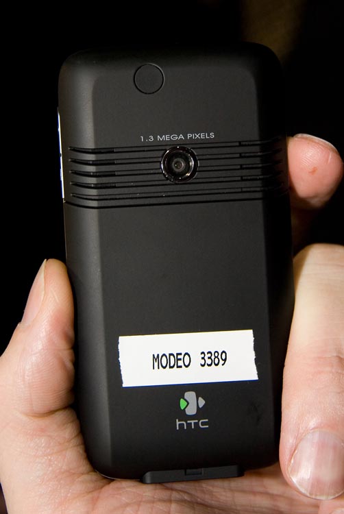 Modeo 3389 – новый смартфон с поддержкой DVB-H