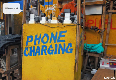 Зарядка телефона в Африке