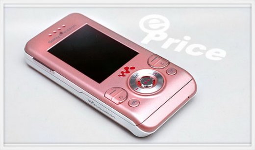 Sony Ericsson W580i в розовом цвете