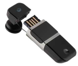 Bluetooth хэндсфри, кардридер и USB-зарядка в одном устройстве
